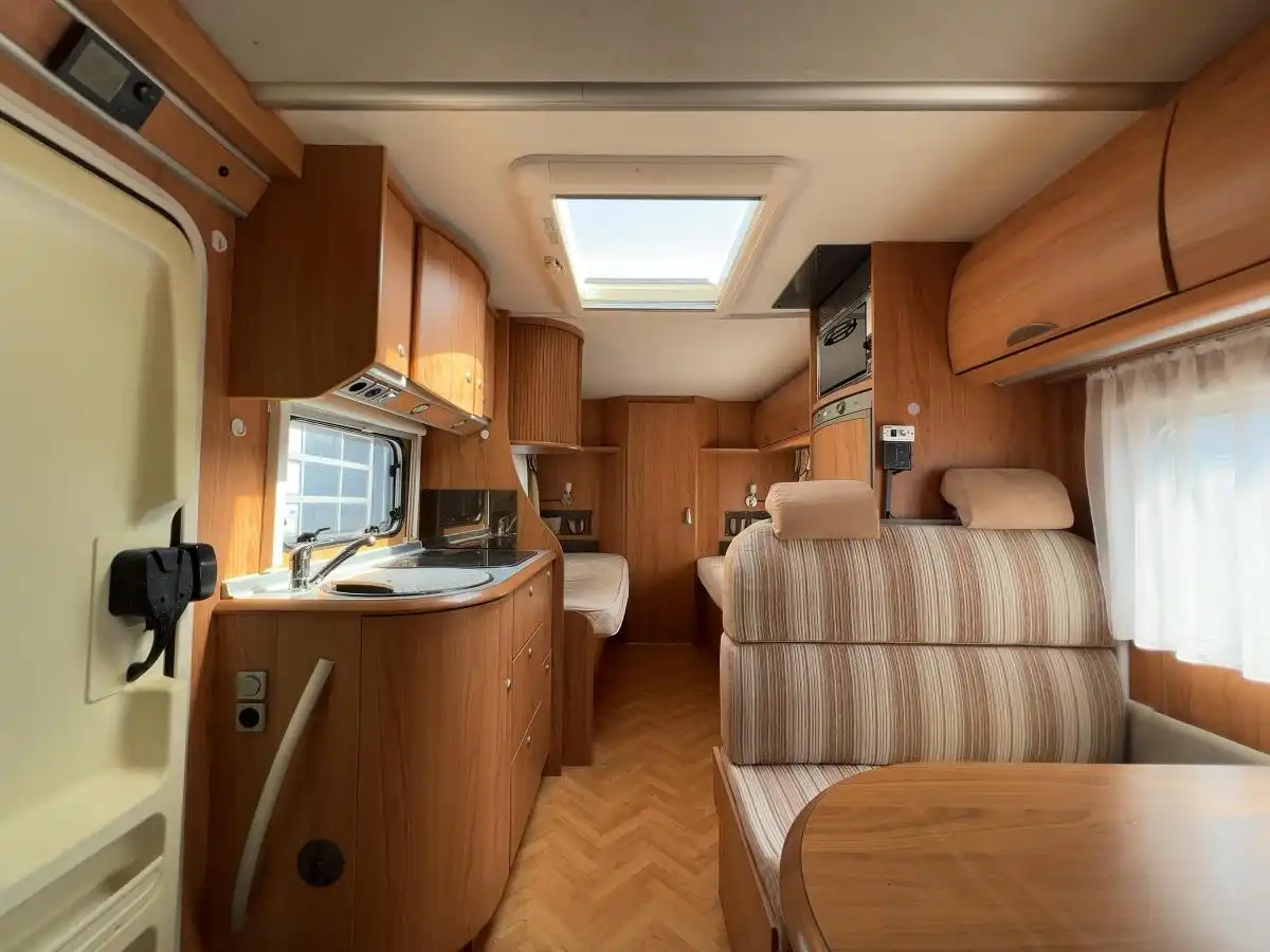 BUERSTNER Delfin Performance T 700 - Ansicht 10